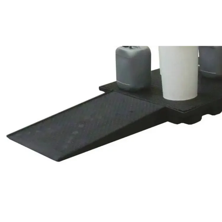 RAMPA DE ACESSO 100 PE PARA PLATAFORMA H.150MM 08243 scaled 1.webp