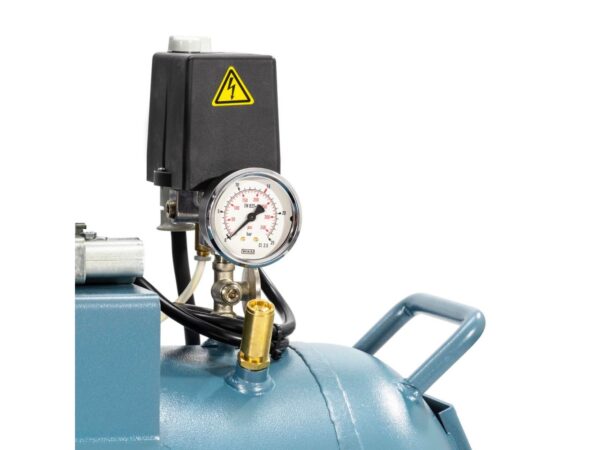 Compressor de ar K 100-450 | 14 bar | 3 HP / 2,2 kW | 238 l/min | 100 L (400V)