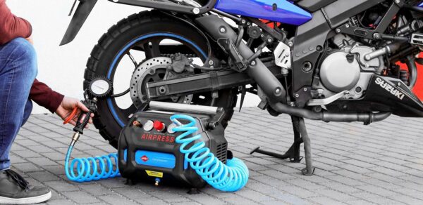 Compressor de ar sem óleo H 215-6 | 8 bar | 1,5 HP | 92 l/min | 6 L