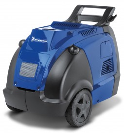 LAVADORA DE ÁGUA QUENTE 200 BAR 900L/H PROFISSIONAL | TECH