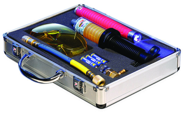 KIT DETECTOR DE FUGAS A/C UV COM MALA DE ALUMÍNIO | TECH