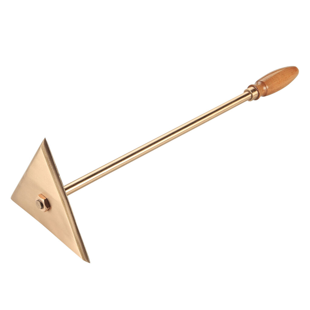 RASPADOR TRIANGULAR CU-BE 150X470 MM | DOGHER